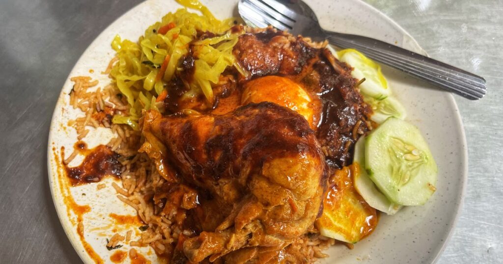 Daftar 5 Spot Kuliner Halal yang Wajib Kamu Datangi di Malaysia