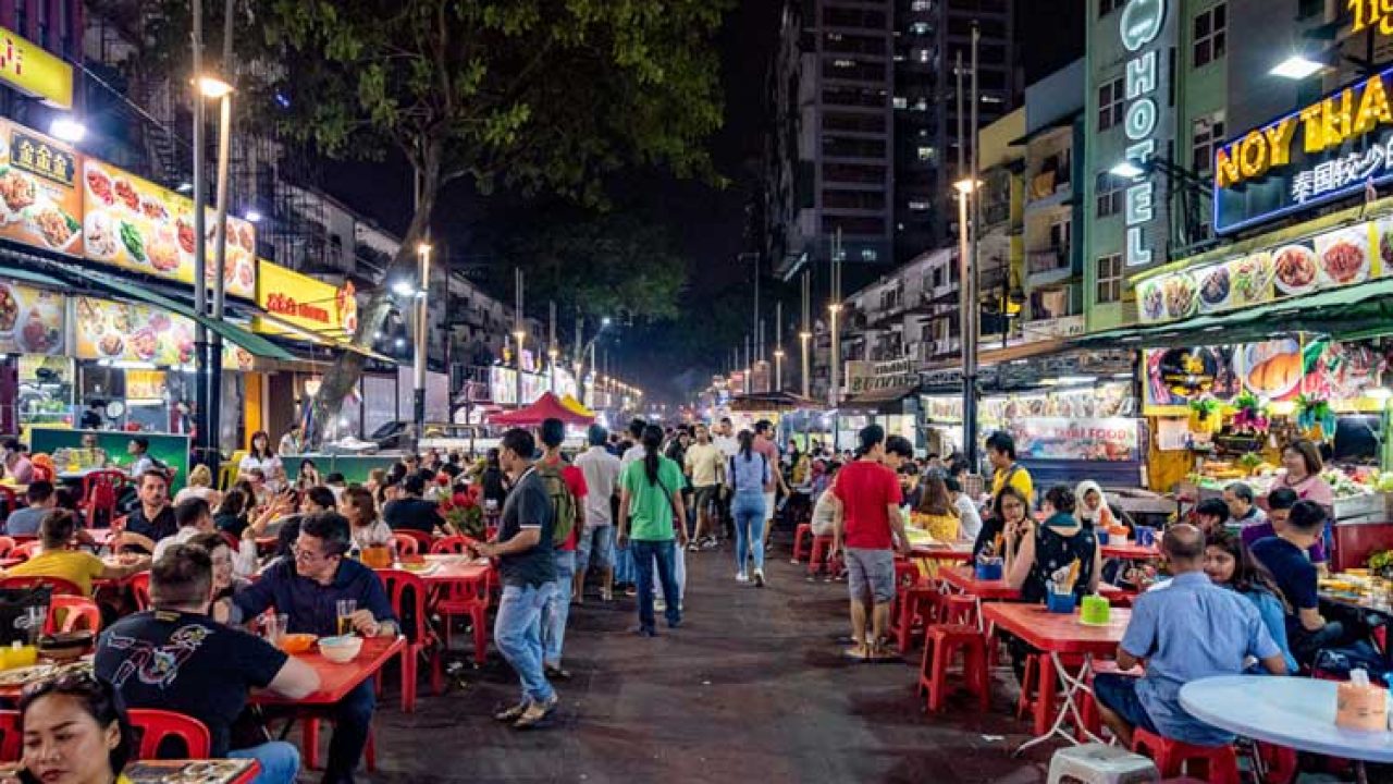 Daftar 5 Spot Kuliner Halal yang Wajib Kamu Datangi di Malaysia