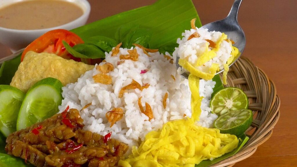 Terkuak! Sejarah Nasi Uduk Ternyata Sudah Ada Sejak Ratusan Tahun, Asalnya Bikin Kaget