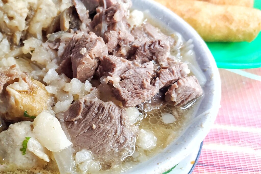 Kuliner Legendaris Medan! Mie Sop Methodist dengan Daging Melimpah dan Kuah Gurih Bikin Nagih