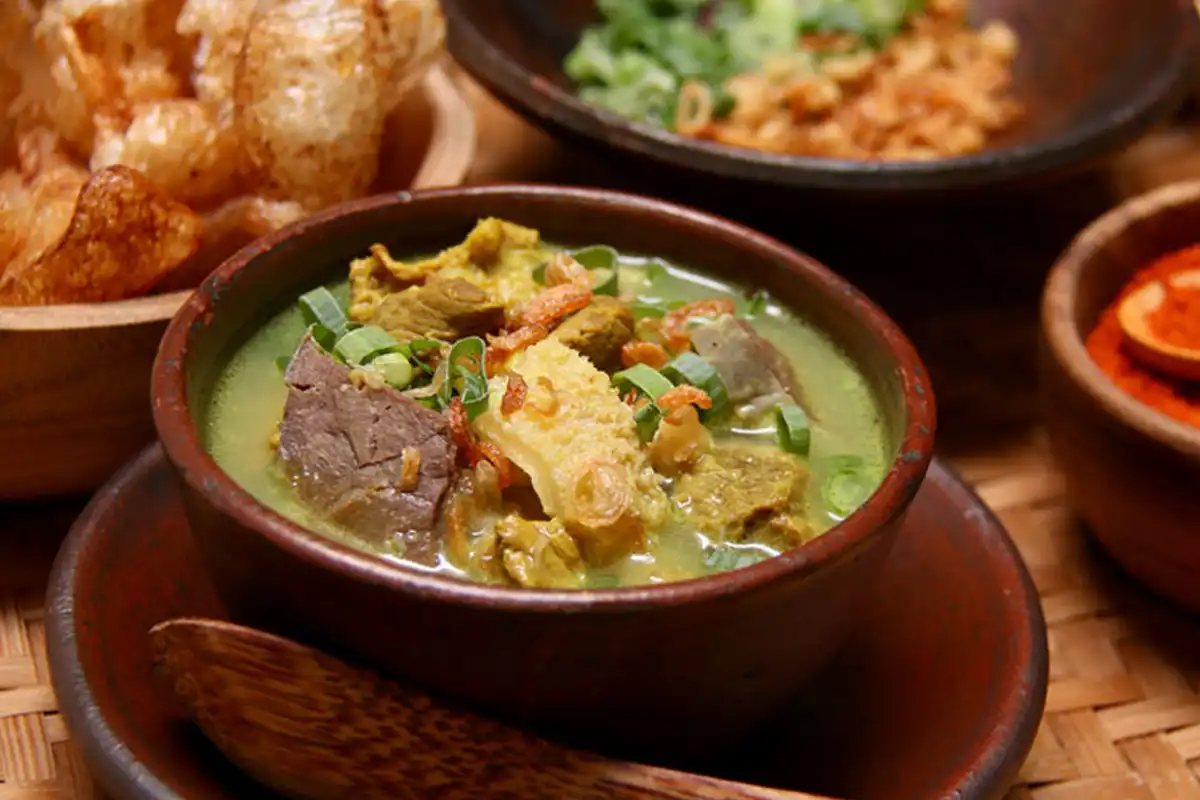 Kuliner Legendaris! Empal Gentong Cirebon Punya Cerita Budaya yang Dalam