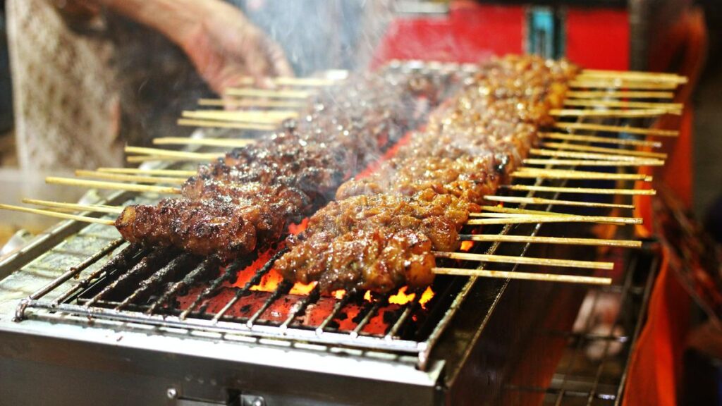 Sensasi Sate Memeng Medan Bikin Wisatawan Balik Lagi