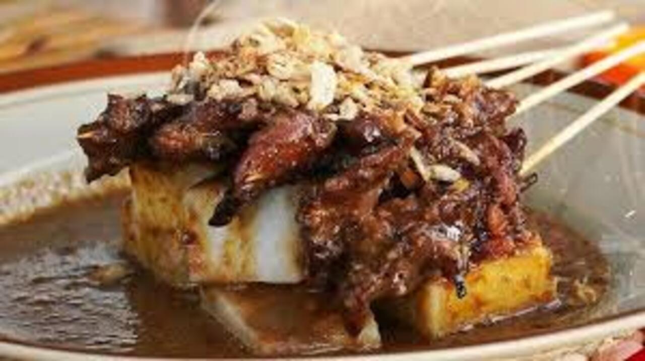 Sensasi Sate Memeng Medan Bikin Wisatawan Balik Lagi