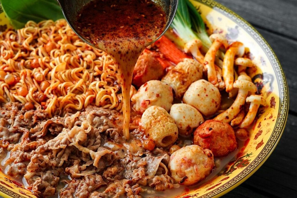 Restoran Hot Pot Sup Mala Ini Bikin Ketagihan Sekali Saji