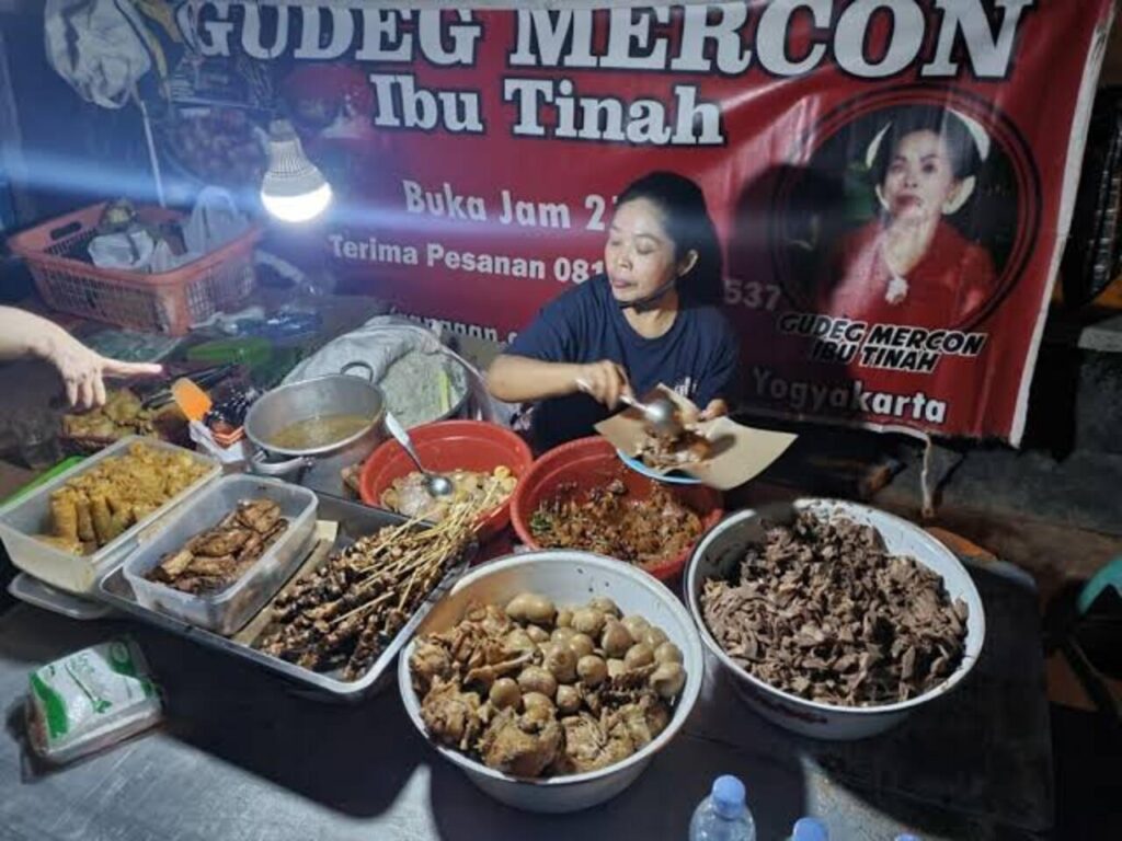 5 Kuliner Pedas di Jogja yang Bikin Lidah Terbakar, Berani Coba?