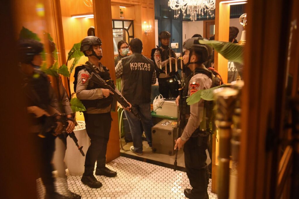 Kafe de'Clan Mendadak Sepi Usai Penggeledahan, Penampakannya Jadi Sorotan